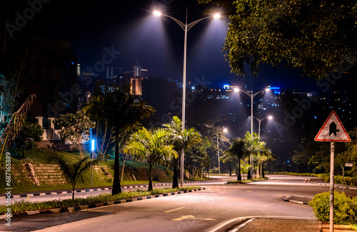 Kigali by night © Claude Kabengera