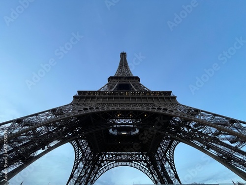 Tour Eiffel grandiose © Guilhem