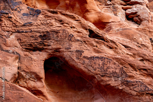 Valley of Fire - Native American Rock Carvings