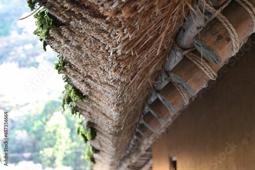 日本の古代家屋、茅葺屋根 photo
