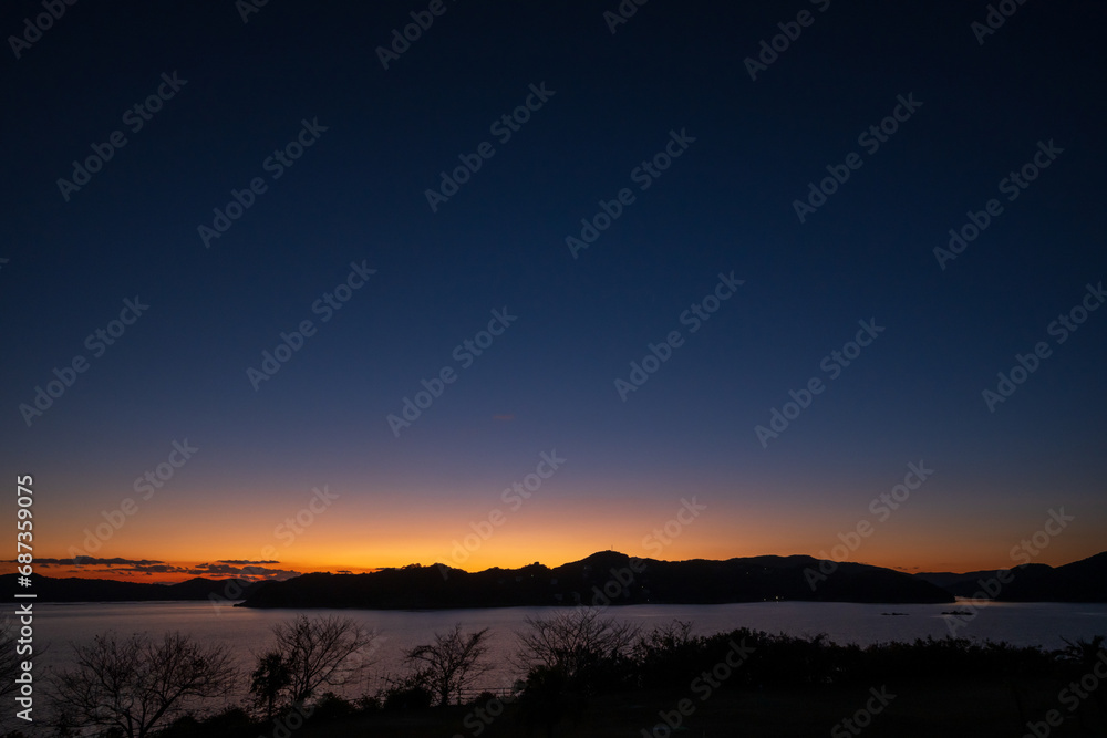 日本の岡山県備前市の頭島の美しい星空
