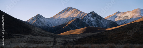 Bild auf Leinwand New Zealand landscape panorama at sunset of mountains