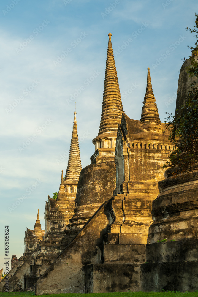 Fototapeta premium Wat Phra Si Sanphet in sunset