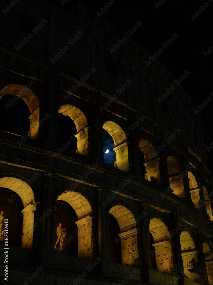 Night Colosseum