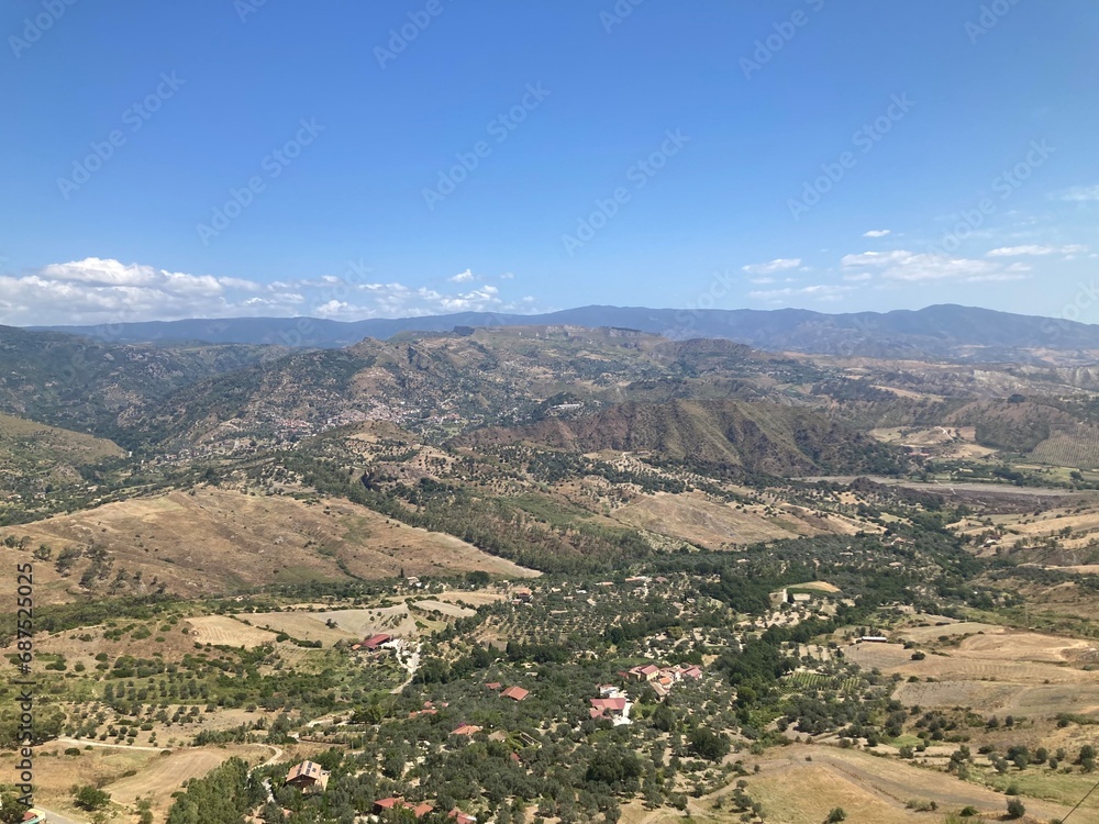 Obraz premium landscape from Gerace, Italiy