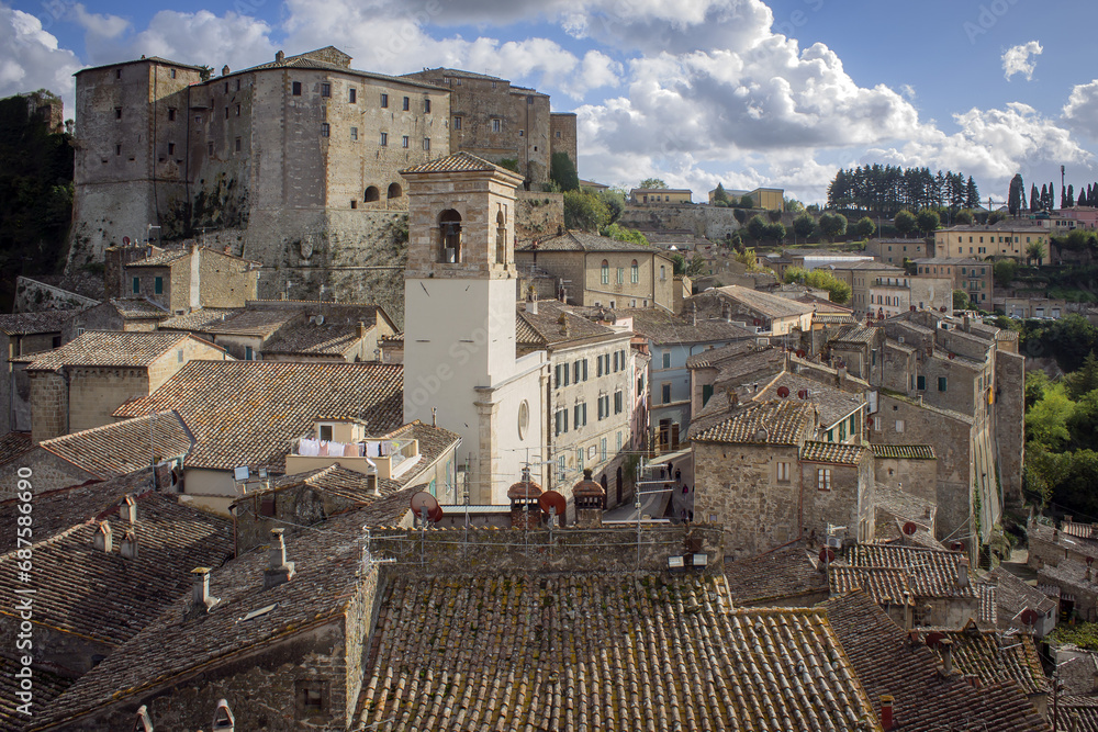 Traveling through the villages of Tuscia: Sorano, view of the village