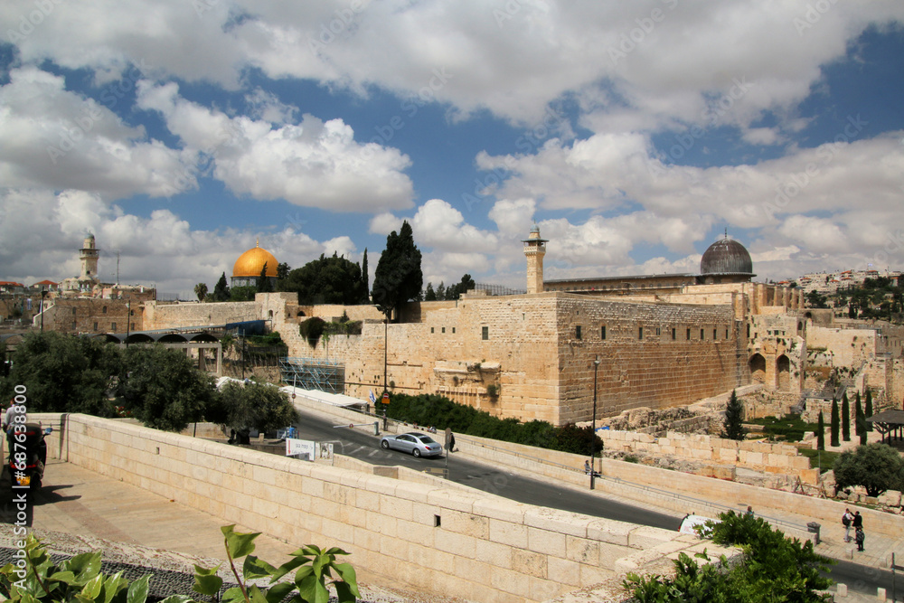 Fototapeta premium A view of Jerusalem showing the Dome of the Rock