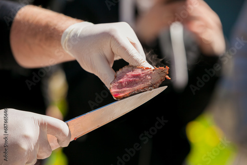 the cook shows the degree of doneness of the steak