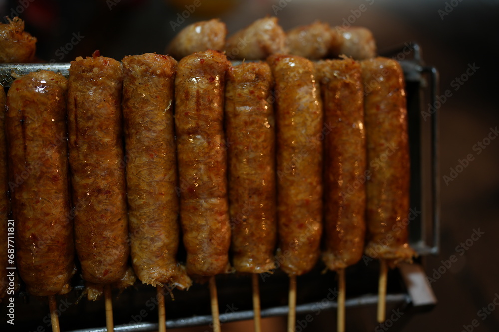 The street food in Thailand is delicious. The street food in Thailand is delicious.