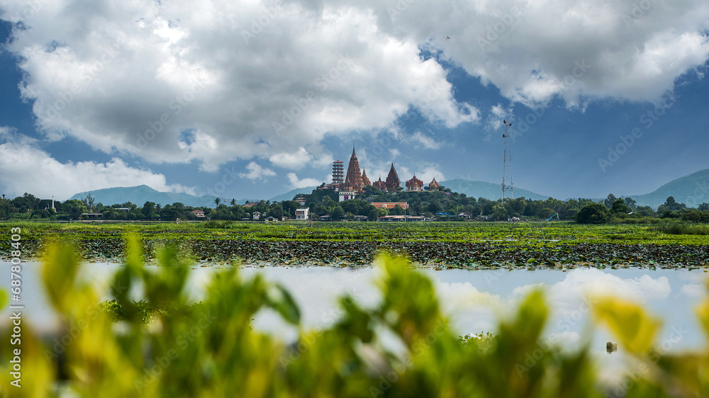 Naklejka premium Wat Tham Suea (Wat Tham Suea), Kanchanaburi Province, Thailand.
