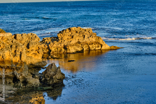 Discover sheltered bay beaches and wild surf beaches, blowholes, caves and unusual rock formations along Phillip Island's coastline.