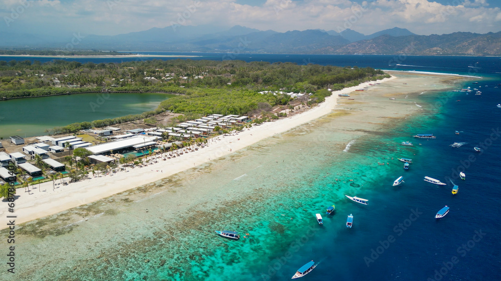 Obraz premium Amazing aerial view of Gili Meno coastline on a sunny day, Indonesia