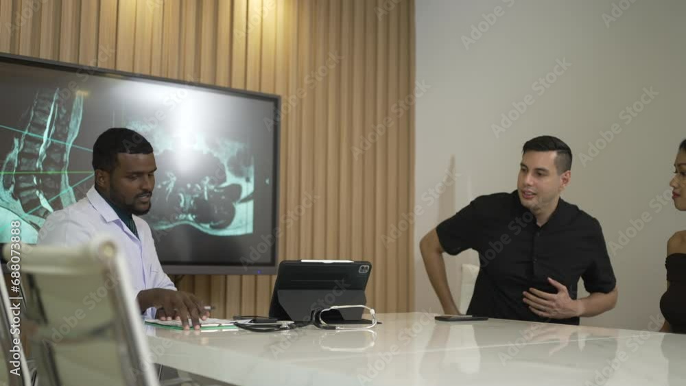 Doctors are meeting with patient at meeting room. Doctors are meeting with patient at meeting room.