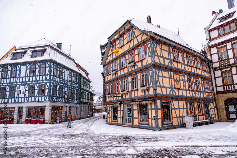 Besuch auf dem winterlichen Weihnachtsmarkt in Schmalkalden - Thüringen - Deutschland