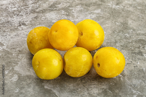 Yellow sweet plum heap fruit