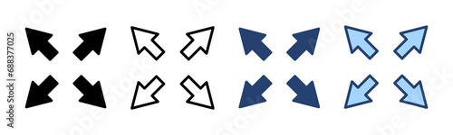Free Download Fullscreen Icon vector. Expand to full screen sign and symbol. Arrows symbol - GFXLoad