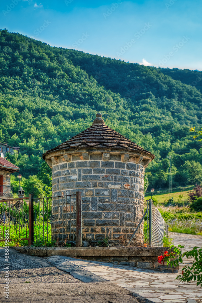 Naklejka premium Gavín ​​is a Spanish town belonging to the municipality of Biescas, in Alto Gállego, province of Huesca, Aragón. Spain