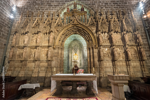 Slika na platnu Valencia, Spain -September 25th, 2023: Cathedral of the Assumption (Saint Mary's Cathedral) is a Roman Catholic parish church