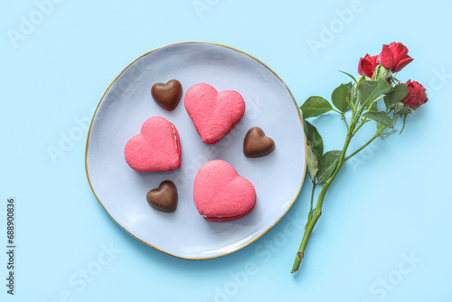 Heart-shaped pink macarons ...