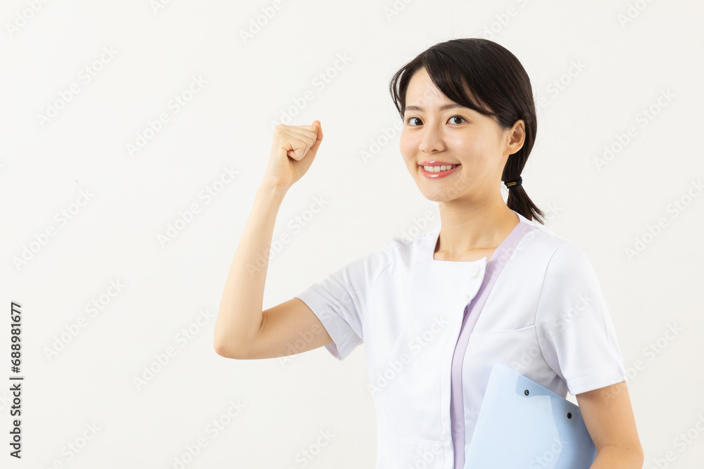 ガッツポーズ姿の看護師01