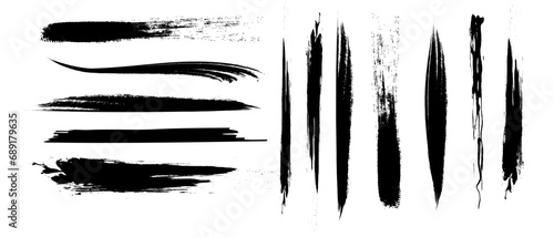 墨で書かれたブラシストローク