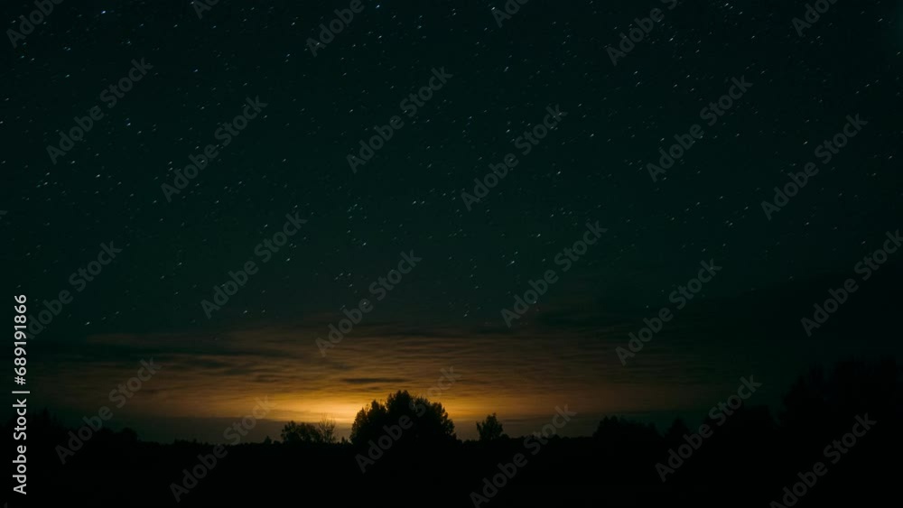 Real Colorful Night Stars. Night Sky With Glowing Stars And Meteoric Tracks Trails Above Countryside Rural Landscape. 4k Timelapse Amazing Stars In Sky. Misty Sky Movement. Time Lapse, Time-lapse. Real Colorful Night Stars. Night Sky With Glowing Stars And Meteoric Tracks Trails Above Countryside Rural Landscape. 4k Timelapse Amazing Stars In Sky. Misty Sky Movement. Time Lapse, Time-lapse.