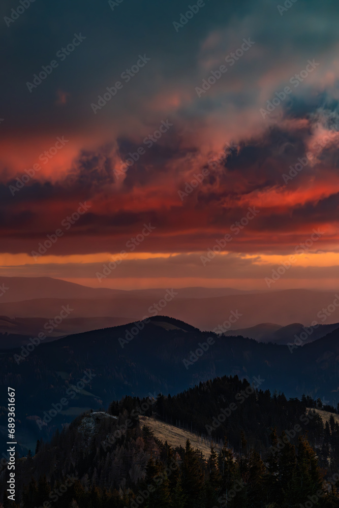 Sonnenaufgang - Hochlantsch - Rennfeld - Almenland - Teichalm - Steiermark - Morgenrot