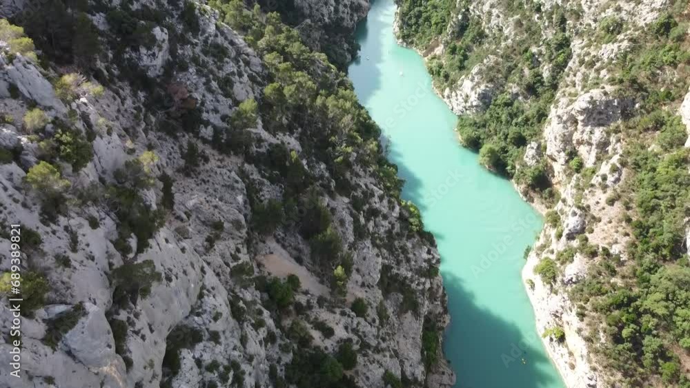Vue aérienne panoramique immersive des gorges du Verdon. Vue aérienne panoramique immersive des gorges du Verdon.