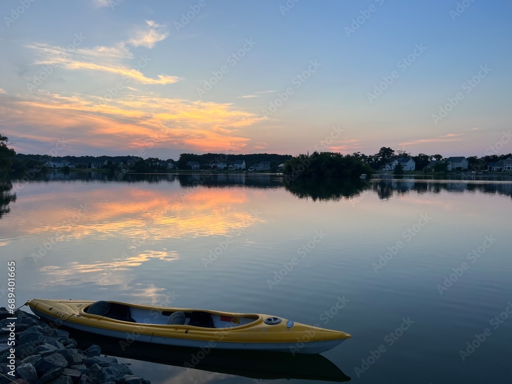 Fototapeta premium boats at sunset