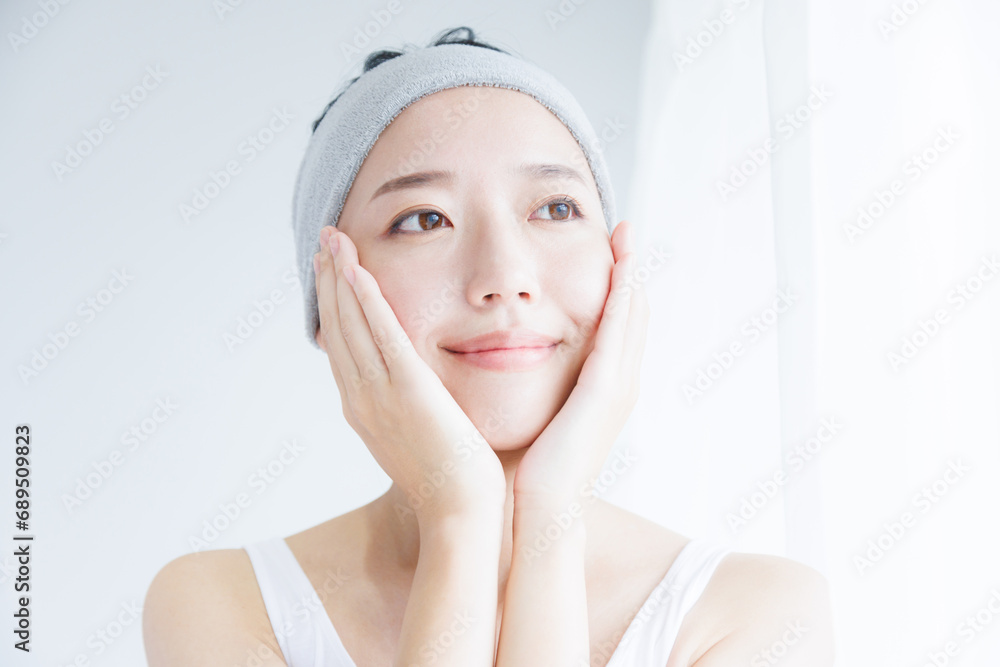 女性美容イメージ