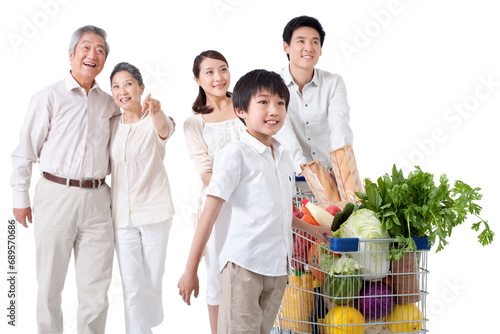 Multi-generational family grocery shopping
