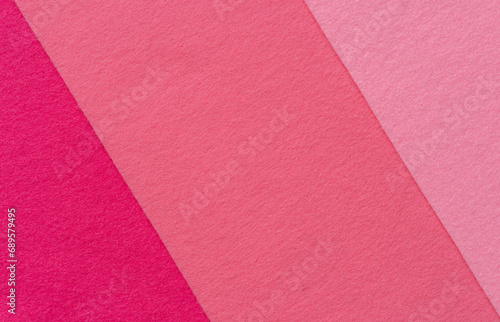 重なるピンク色のフェルト素材