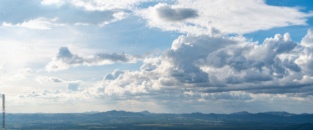 Fototapeta premium Blue sky and White cloud nature panorama