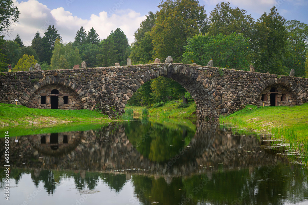 Fototapeta premium The Vasilevo estate is an open-air museum of ancient architecture.