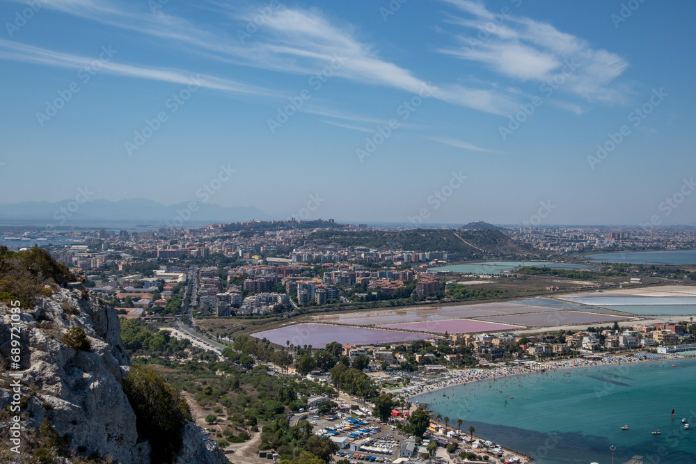 La città di Cagliari vista dalla Sella del Diavolo, Sardegna
