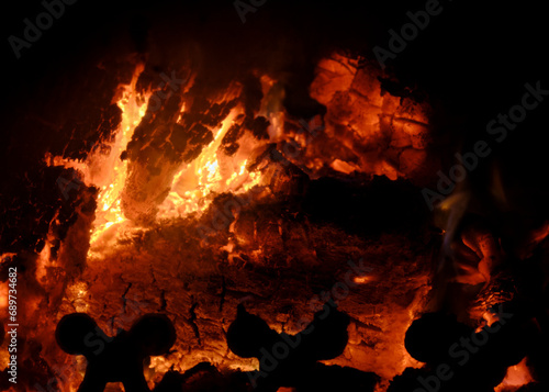 Free photo fire flames and embers on black background 