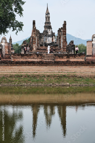 ancient temple in archaeological site in sukhothai, thailand © Nicolas