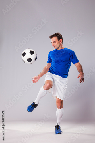 Soccer player © Helder Almeida
