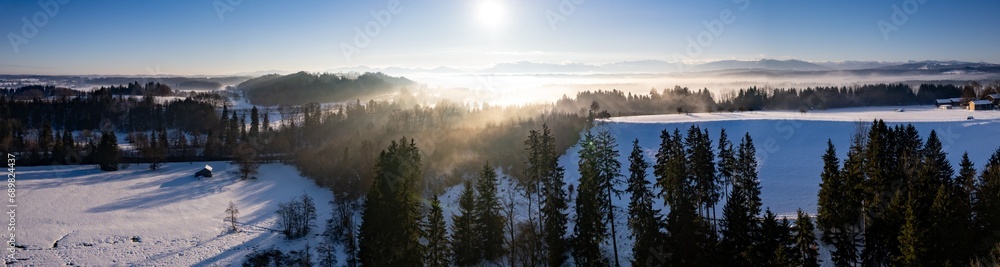 Drohnenpanorama, Winterlandschaft, Oberbayern, Alpen