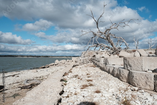 Shoreline at Reynolds Creek Campground in Waco Texas