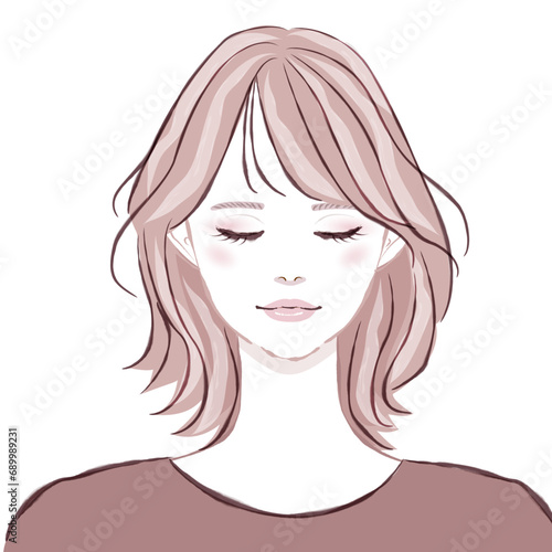 目を伏せた女性