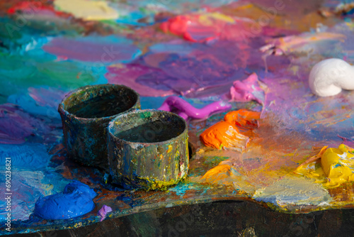Colorful palette with vibrant oil paints © Mny-Jhee