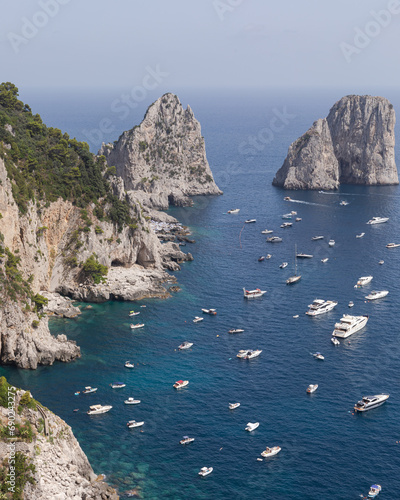 Capri overlook (ID: 690243275)