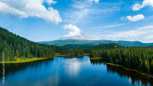 mount hood trillium lake photo