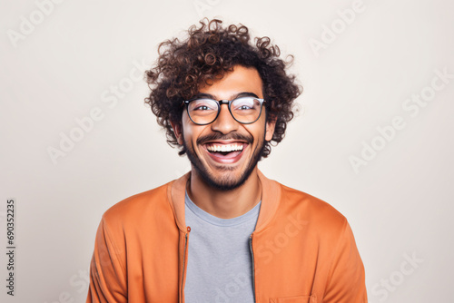 Portrait of a cheerful young man with sunglasses