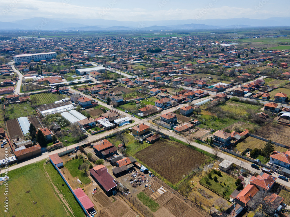 Obraz premium Upper Thracian Plain near village of Tsalapitsa, Bulgaria