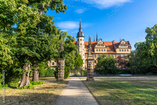 Obraz na płótnie Evening view of the Renaissance Merseburg Castle w salonie