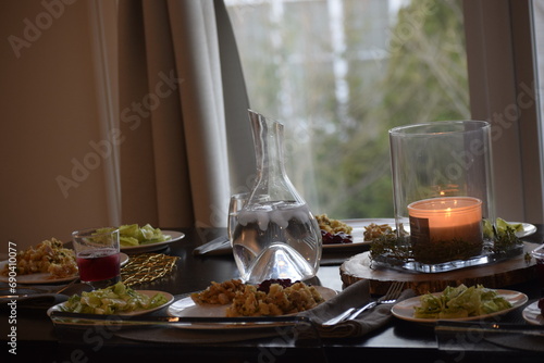 Wallpaper Mural table setting Torontodigital.ca