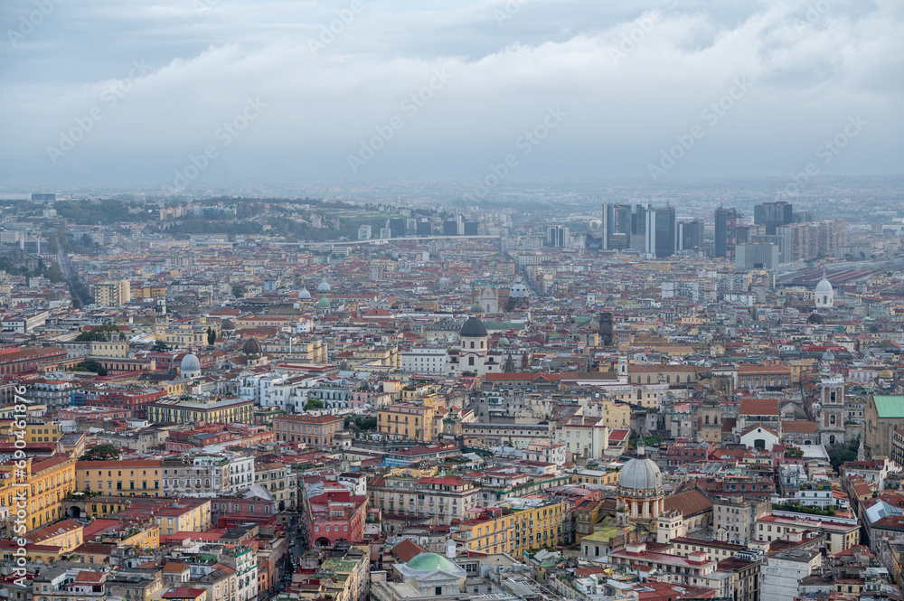 Naklejka premium Cityscape of the city of Napoli in the morning with Vesuvius in the background