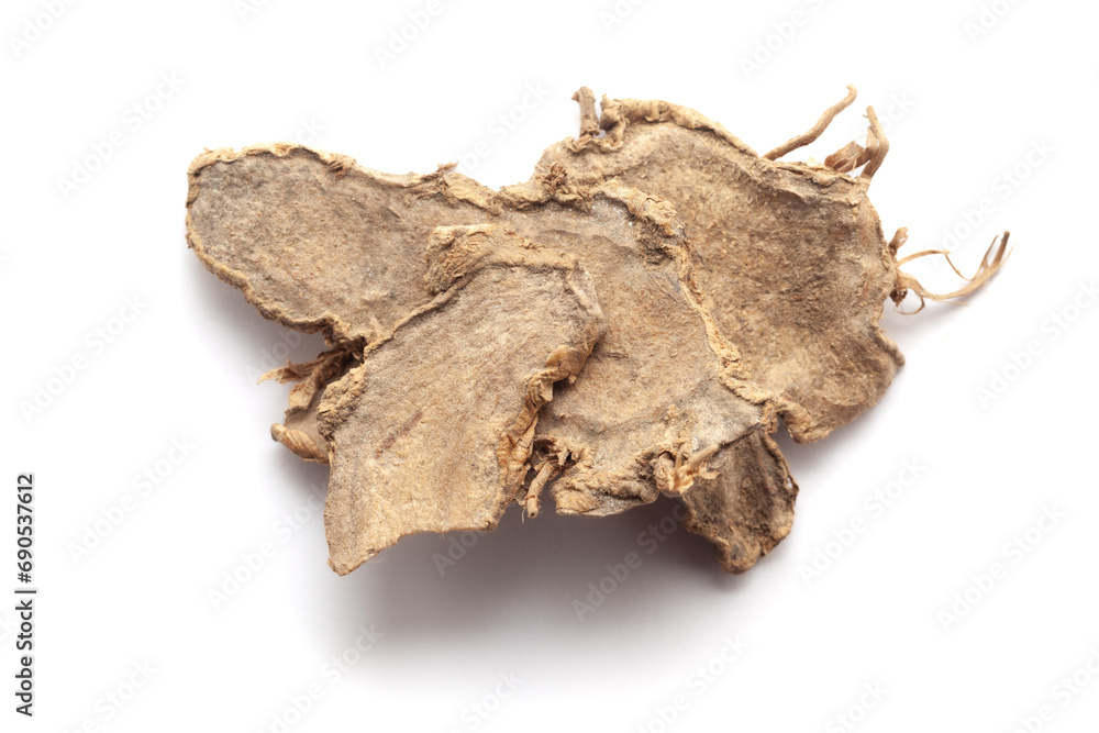 Obraz premium Close-up of kapoor kachri (Hedychium spicatum) isolated on a white background. Top view